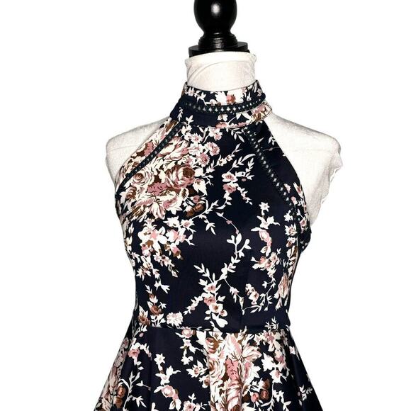 B Darlin Floral Halter Fit and Flare Dress Navy Pink Floral Size 9/10 - Picture 3 of 12